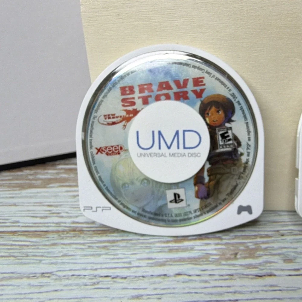 Sony PSP UMD Game Lot: ATV, GTA Vice City, Brave Story & 300 - Very Clean T&W